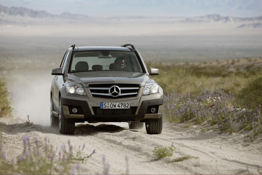  Mercedes-Benz GLK-Class 2010 года  (фото 21 из 224)